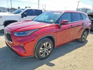 Toyota Highlander 3.5L 6 2021