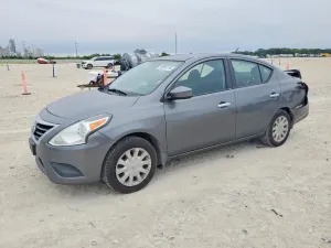 Nissan Versa 1.6L 4 2016