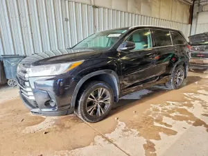 Toyota Highlander 3.5L 6 2017