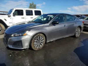 Nissan Altima 2.5L 4 2024