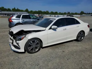 Mercedes-Benz E 3.5L 6 2014