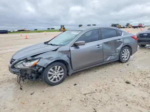 Nissan Altima 2.5L 4 2017