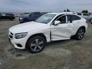 Mercedes-Benz GLC 2.0L 4 2017