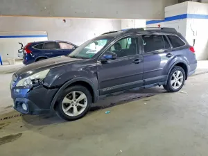Subaru Outback 2.5L 4 2013