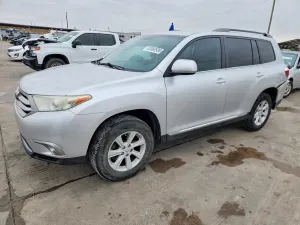 Toyota Highlander 2.7L 4 2013