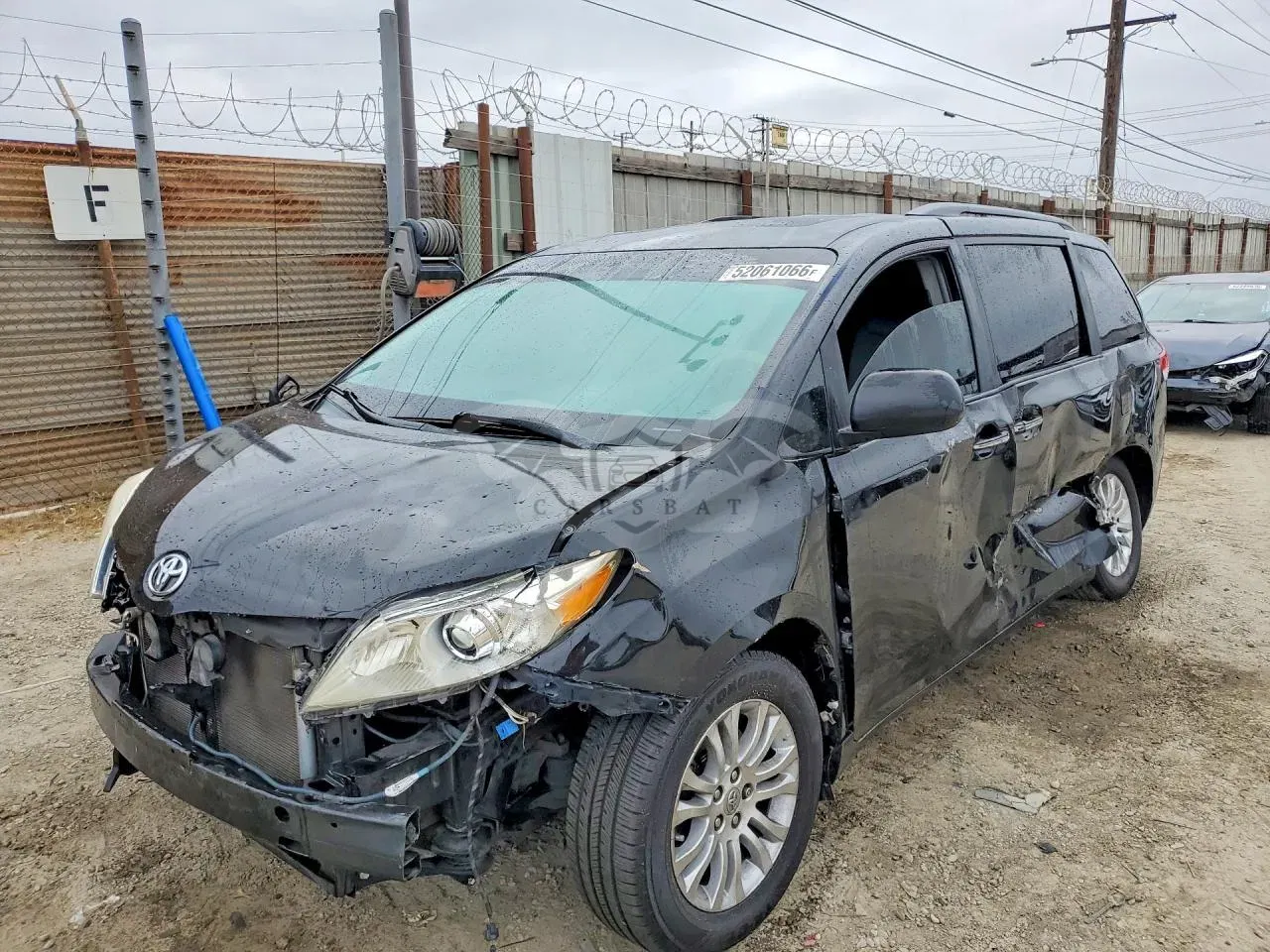 Toyota Sienna 3.5L 6 2012