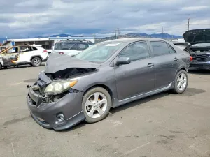 Toyota Corolla 1.8L 4 2012