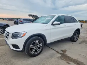 Mercedes-Benz GLC 2.0L 4 2019