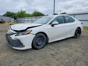 Toyota Camry 2.5L 4 2023