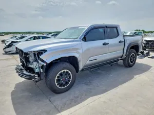 Toyota Tacoma 2.4L 4 2025