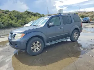 Nissan Pathfinder 4.0L 6 2010