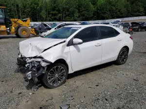 Toyota Corolla 1.8L 4 2016