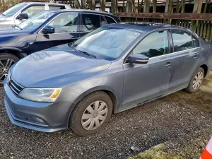 Volkswagen Jetta 1.8L 4 2015