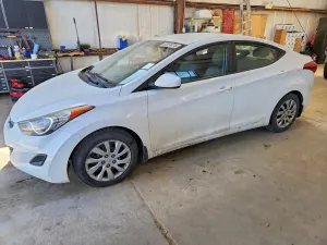 Hyundai Elantra 1.8L 4 2013