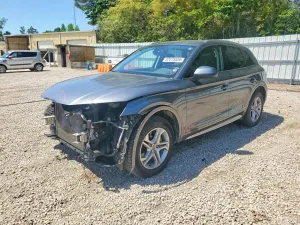 Audi Q5 2.0L 4 2018