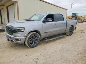 RAM 1500 5.7L 8 2021