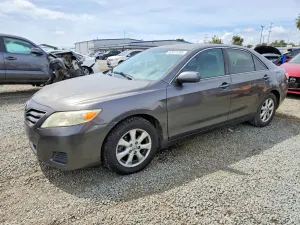 Toyota Camry 3.5L 6 2011