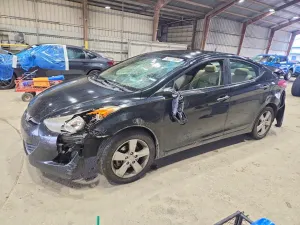 Hyundai Elantra 1.8L 4 2013