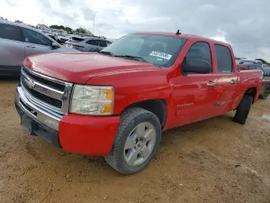 Chevrolet Silverado 1500 4.8L 8 2011