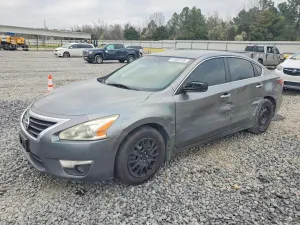 Nissan Altima 2.5L 4 2015