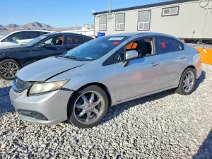 Honda Civic 1.8L 4 2015