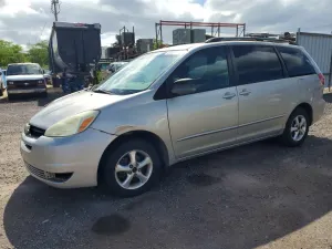 Toyota Sienna 3.3L 6 2004