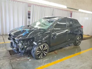 Nissan Kicks 1.6L 4 2020