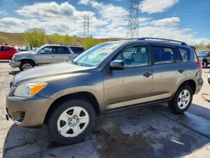 Toyota Rav4 2.5L 4 2012