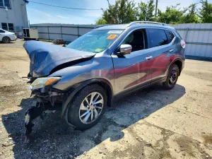 Nissan Rogue 2.5L 4 2015