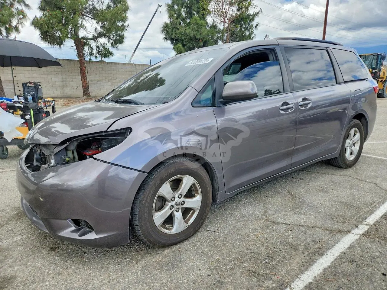 Toyota Sienna 3.5L 6 2016