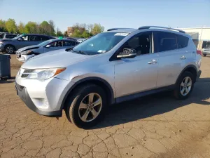 Toyota Rav4 2.5L 4 2015
