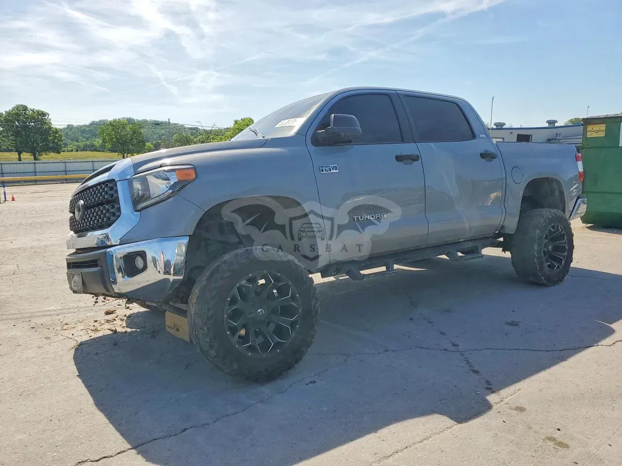 Toyota Tundra 5.7L 8 2020