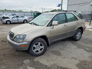 Lexus RX 3.0L 6 2001
