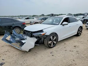 Audi A5 2.0L 4 2025