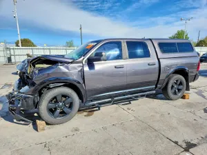 RAM 1500 5.7L 8 2015
