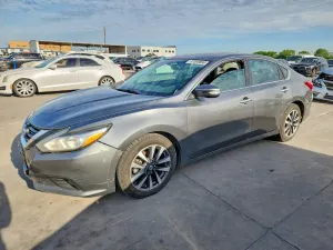 Nissan Altima 2.5L 4 2017