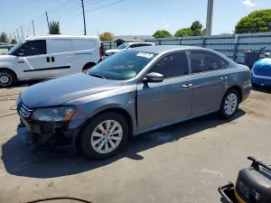Volkswagen Passat 2.5L 5 2013