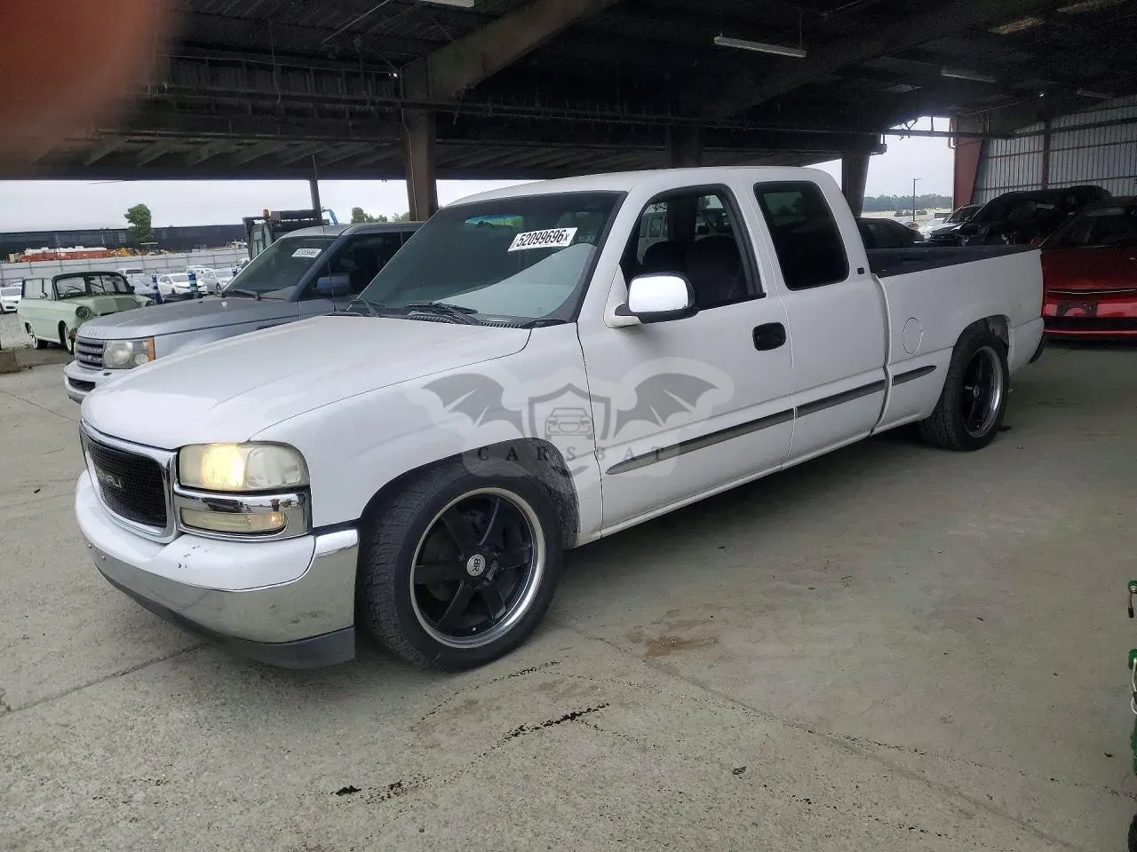 GMC Sierra 4.8L 8 2000