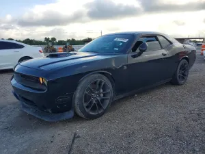 Dodge Challenger 6.4L 8 2020