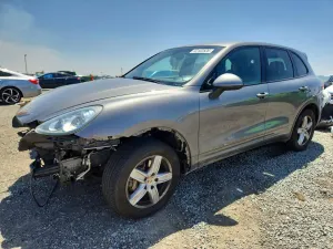 Porsche Cayenne 3.6L 6 2012