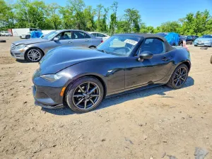 Mazda MX-5 (Miata) 2.0L 4 2017
