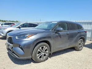 Toyota Highlander 3.5L 6 2021