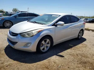 Hyundai Elantra 1.8L 4 2013