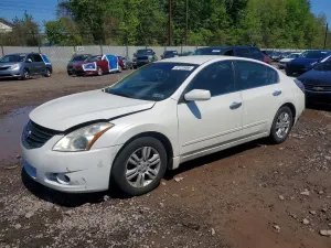 Nissan Altima 2.5L 4 2012