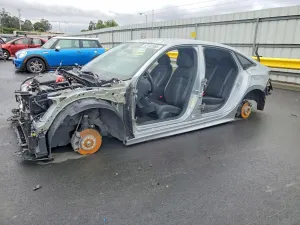 Honda Civic 2.0L 4 2025
