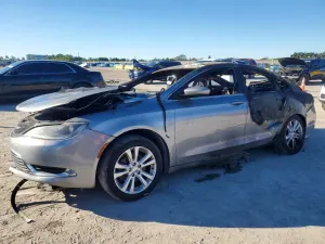 Chrysler 200 2.4L 4 2015