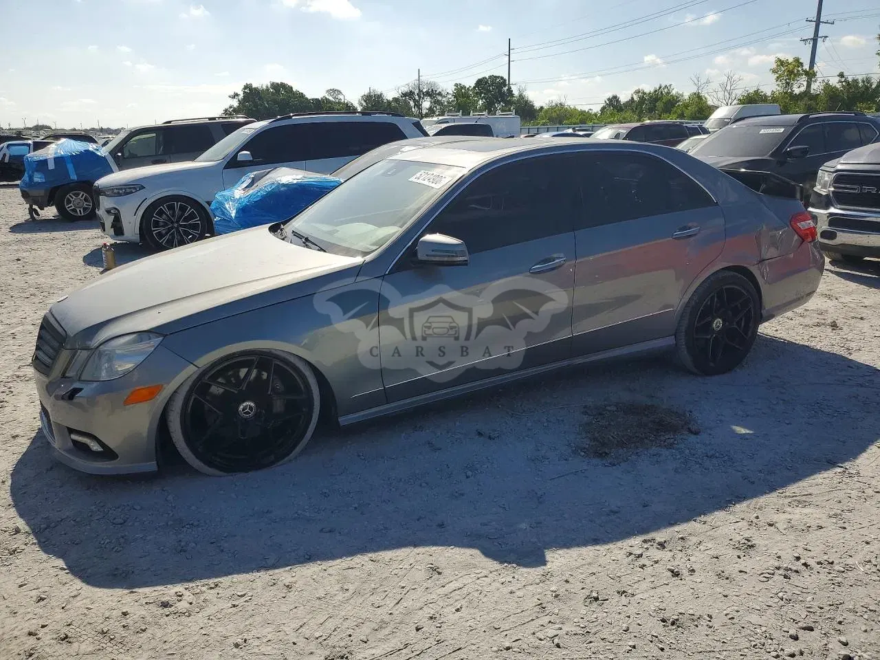 Mercedes-Benz E 5.5L 8 2011