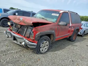 Chevrolet Tahoe 5.7L 8 1999