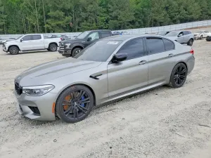 BMW M5 4.4L 8 2020