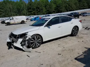 Nissan Altima 2.5L 4 2020